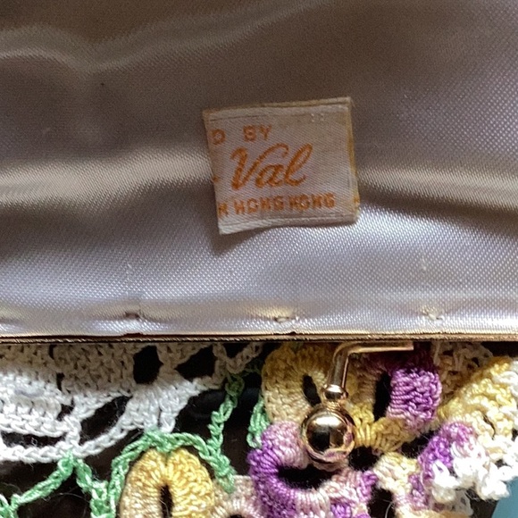 Vintage 1960’s Du Val clutch/handbag. Brass details. Made in Hong Kong - Picture 5 of 8